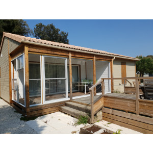 Abri de terrasse de chalet/cottage - Cloison coulissante pour fermer les préaux existants