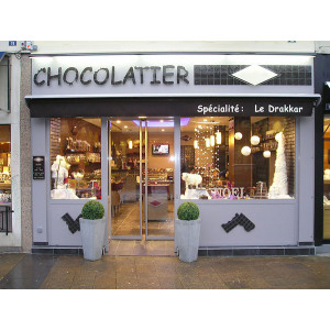 Agencement magasin patisserie chocolaterie - Etude, conception et installation