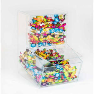 Boîte à friandises avec couvercle et fronton doublé - Acrylique transparent - Dimensions (LxPxH) 220 x 310 x 335 mm - Avec couvercle et fronton doublé
