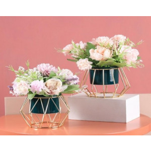 Bouquet en vase - Structure en fer - Couleur : Dorée