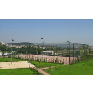 Cage pare ballons terrain sport - Protection intégrale de votre terrain multisport