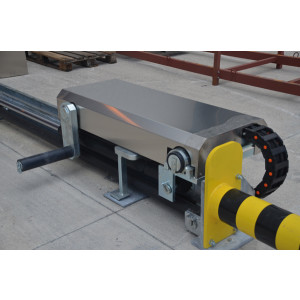 Cale automatique de quai - Avec sécurité anti-écrasement (Norme : ED 6059, EN 13857, EN 349)