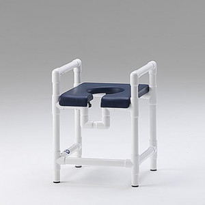 Chaise de douche avec assise rembourrée - Charge maxi : 150 kg - Hauteur d'assise : 53 cm - Accoudoirs fixes