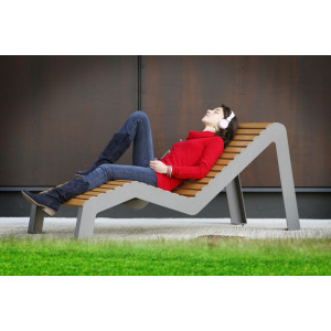 Chaise longue bois composite - Recyclable - imputrescible - facile d'entretien