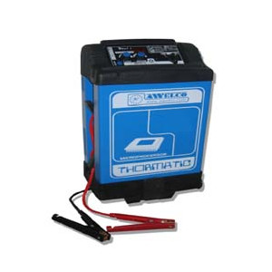 Chargeur de batteries ventilé semi professionnel -  Tension de réseau : 230 V