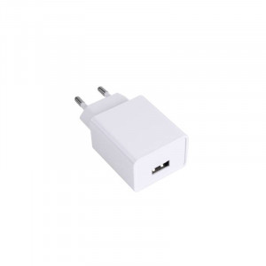 https://www.techni-contact.com/ressources/images/produits/merchandising/cleyver-adaptateur-secteur-usb-a-12w-38447545-1.jpg - ODCHUSBA