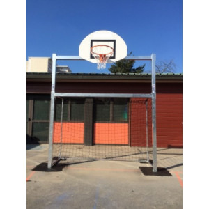 Combiné mini hand/basket avec cage - Hand: 2,40 x 1,70 m - Basket : ht 2,60 m - A sceller
