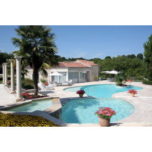 Construction piscine de luxe pour particulier - Une piscine exclusive et rare