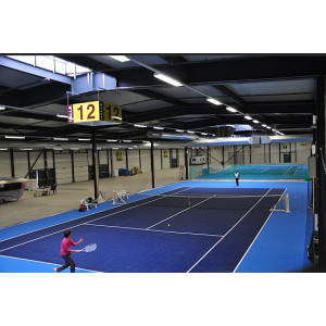 Dalle plastique pour terrains de tennis - Dimensions (L x h) : 5832 x (33 x 33) cm - Surface : 648 m²