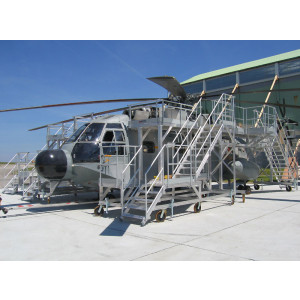 Dock de maintenance pour hélicoptère super frelon - Dock d'accès et de maintenance complet
