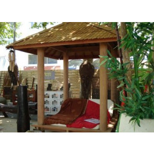 https://www.techni-contact.com/ressources/images/produits/merchandising/gazebo-en-bois-73494643-1.jpg - Hauteur Hors tout : 3,5 m

