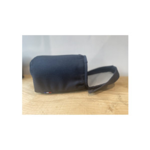 https://www.techni-contact.com/ressources/images/produits/merchandising/housse-ignifugee-pour-batteries-lithium-ion-dimensions-l-19-x-l-12-x-h-14-cm-48608809-1.jpg - Dimensions : L. 19 x l. 12 x H. 14 cm