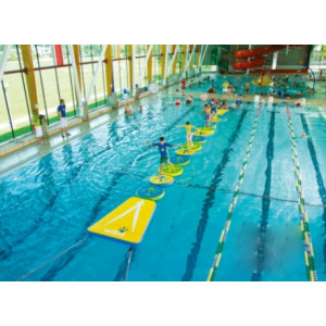 Jeux flottants pour piscine - Dimensions (L x P x H) m : 7  x 1,50 x 0,14 à 16 x 1,50 x 0,14