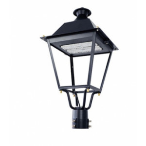 Lampadaire LED design historique - Efficacité du luminaire : 117 lm/W