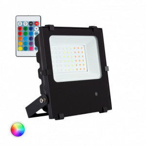 LED RGB 30W - Le Projecteur LED RGB 30W 135lm/W HE PRO Dimmable est idéal pour une utilisation en extérieur où il remplacera efficacement les projecteurs traditionnels jusqu'à 300W