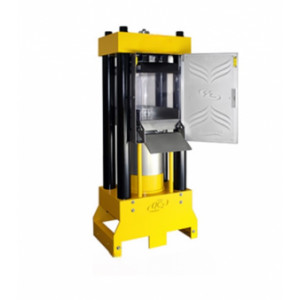 Machine d’essais 4 colonnes pour blocs et cylindres - Capacité : 2000-3000-4000 KN