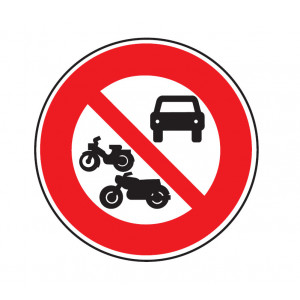 Panneau interdit aux véhicules à moteur B7b - Dimensions : de 450 à 1250 mm - Norme CE et NF - Type B