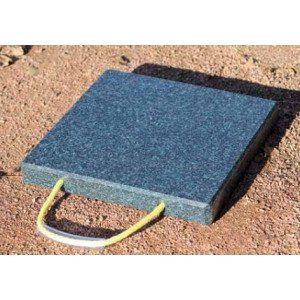 Patin de stabilisation monobloc carré - Polyéthylène - Forme carré - Épaisseur : 25 à 60 mm - Capacité : 2 à 21 t/unité