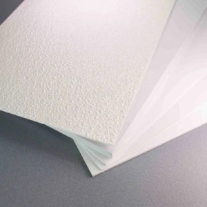 Plaque polyester pour plafond - Revêtement plafond en polyester blanc