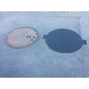 https://www.techni-contact.com/ressources/images/produits/merchandising/protection-plaque-d-egout-pour-enrobes-ep-2-mm-o-70-cm-materiau-silicone-antiderapant-r-v-27731652-1.jpg - Epaisseur : 60 microns
