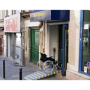 Rampe d'accès handicapés modulaire - Capacité de charge : 450 kg