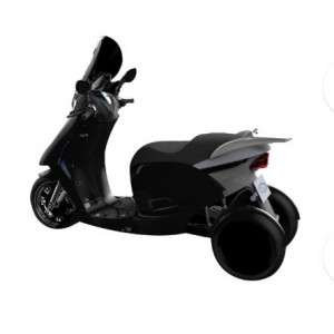 Scooter électrique 3 roues - Autonomie de la batterie : 100 km