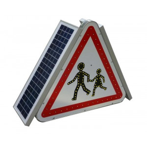 Signalisation routière solaire - Tous Symboles Panneau Police type A 700 mm