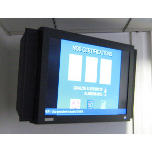 Système d'information sur écran multimédia 26