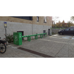 Station de recharge pour vélos et trottinettes électriques - Connexion au réseau conventionnel (230 V)