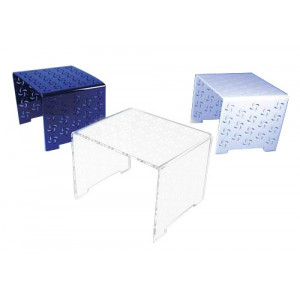 Table basse plexi en forme de pont - Plexiglas épaisseur 1 cm - Dimensions: 60 x 50 cm - hauteur 45 cm - Poids 11 kg