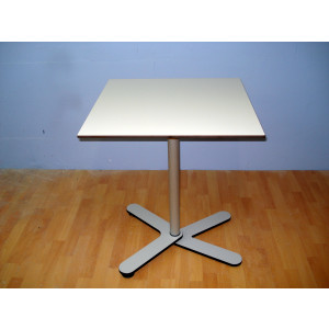 Table bistrot pliante - Dimensions (L x l x H) cm : 64 x 64 x 75 ou Diamètre : 64 cm