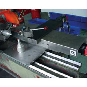 Table croisée à CNC - Avances travail : 0 - 5000 mm/min