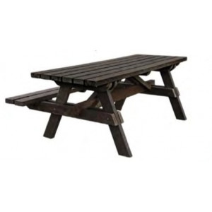 Table en plastique recyclé pour PMR