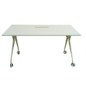 Table pliante à roulette blanche - Dimensions : 1400 x 700 x 715 mm
