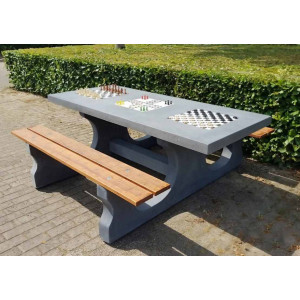 Table multi-jeux pour extérieur - Hauteur d'assise : 49.7 cm - Dimensions plateau : 210 x 90 cm – Béton naturel ou Béton anthracite