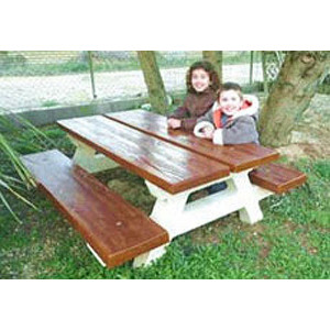 Table pique nique béton enfant - Hauteur assise 33 cm - Hauteur dessus de table 54 cm.