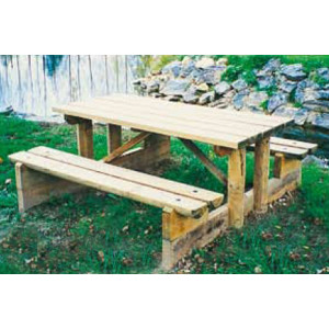 Table pique-nique en bois 1m80 L x 2m00 l - Type forestière
