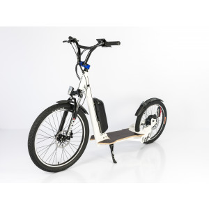 https://www.techni-contact.com/ressources/images/produits/merchandising/trottinette-electrique-a-grandes-roues-14503615-1.jpg - Roue avant de 24“ et sa roue arrière de 20“