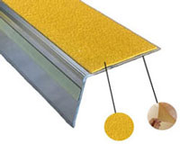 Nez de marche à angle droit - 10901771-771754496.jpg