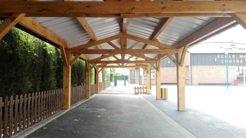 Préau d'école résistant sur mesure  - 11717952-469313283.jpg