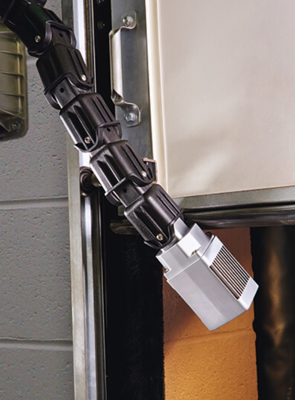 Lampe de quai LED 18 W - IP 45 - Flux lumineux 925 lm - Durée de vie 175 200 heures - 13425193-673179246.jpg