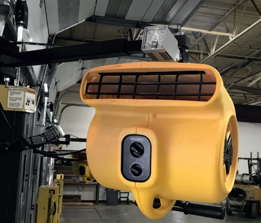 Lampe de quai LED 18 W - IP 45 - Flux lumineux 925 lm - Durée de vie 175 200 heures - 13425193-996222113.jpg