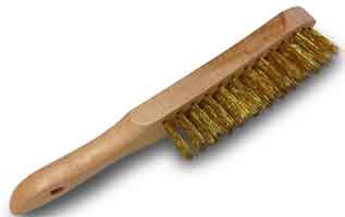 Brosse métallique à manche - 14439995-642174885.jpg