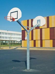 Poteau basket de rue - 15026737-186392761.jpg