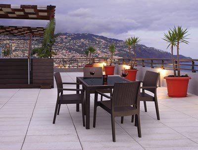 Chaise restaurant en polypropylène - Lot de 16 - 21281473-532962349.jpg