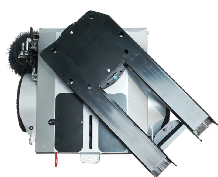 Balyeuse pour chariot élévateur sans connexion -  Largeur max balyage : 1,35 m - Bac 100 l - 29439569-315879934.jpg