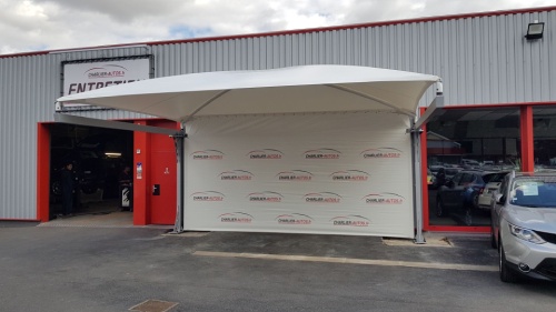 Abri pour concessionnaire automobile sur mesure   - 31573934-221135657.jpg