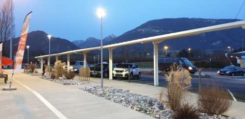 Abri pour concessionnaire automobile sur mesure   - 31573934-563758734.jpg