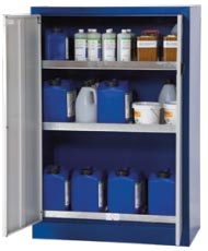 Armoire stockage pesticides - 3231742-356497695.jpg