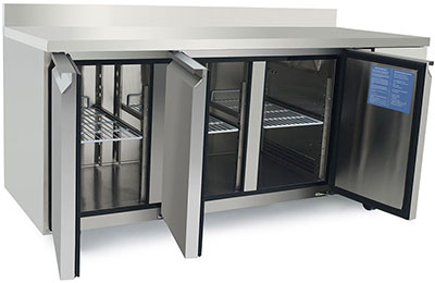 Table réfrigérée GN1/1 3 portes avec dosseret - 32714935-526552564.jpg